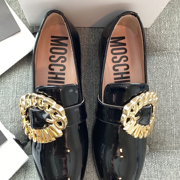 Moschino Logo Chain Loafer (Women) 8US / 38EU - Picture 8 of 16